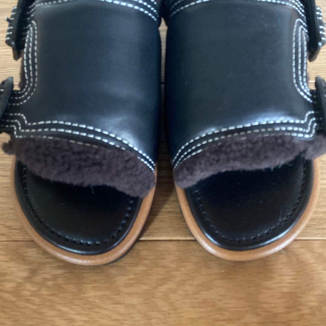 新品試着のみ☆オーラリー　ボアサンダル　レディース