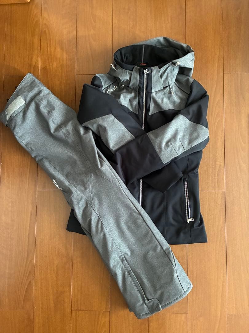 美品 phenix(フェニックス)スキーウェア レディース 上下セット