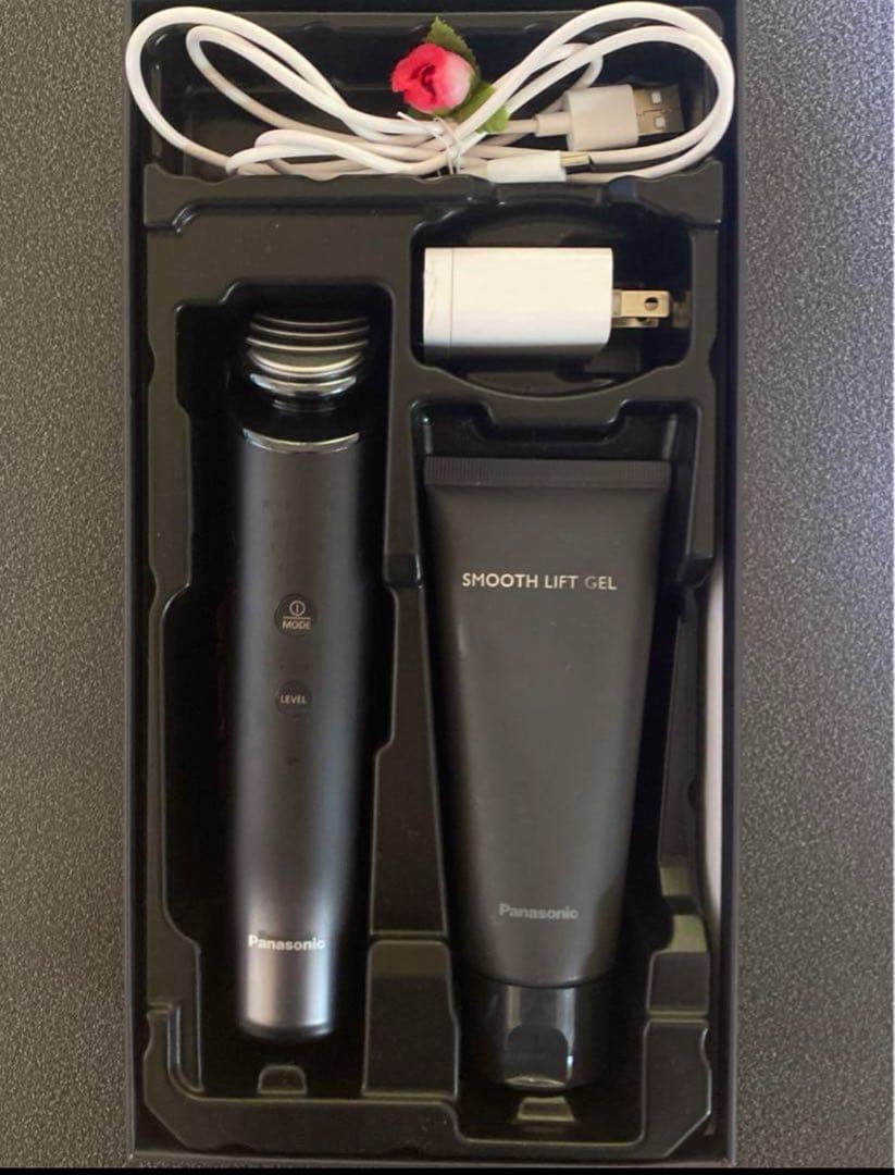 値下げ不可　Panasonic VITALIFT EH-SR85 美顔器