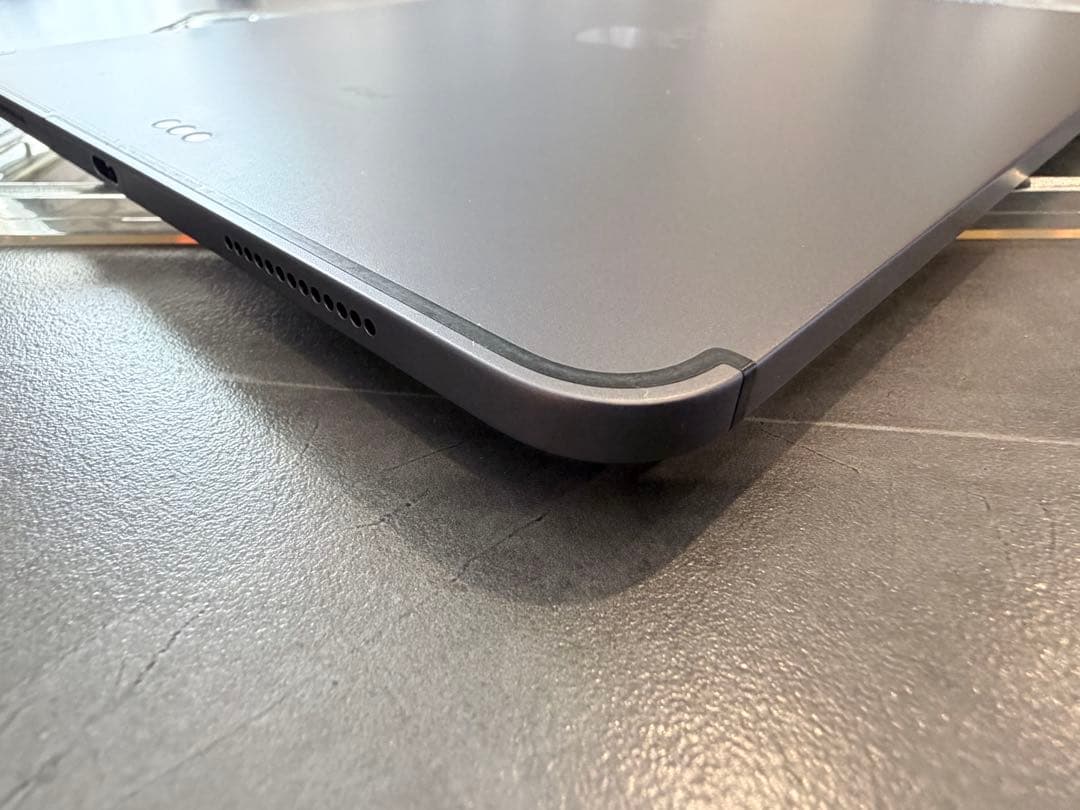 【美品】Apple iPad Pro11第1世代スペースグレイ64GB本体