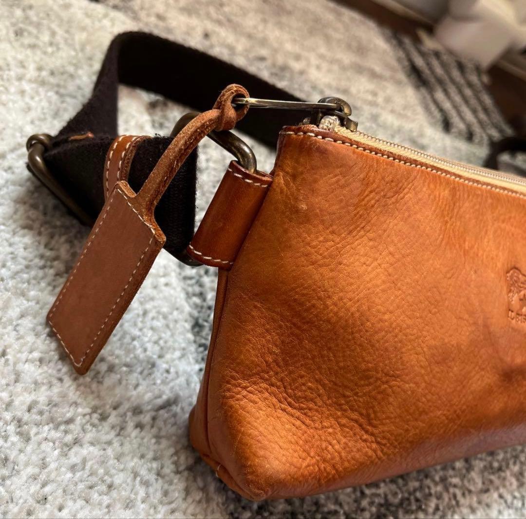 押*切様 イルビゾンテ ショルダーバッグ クロスボディバッグ　ヌメ　刻印