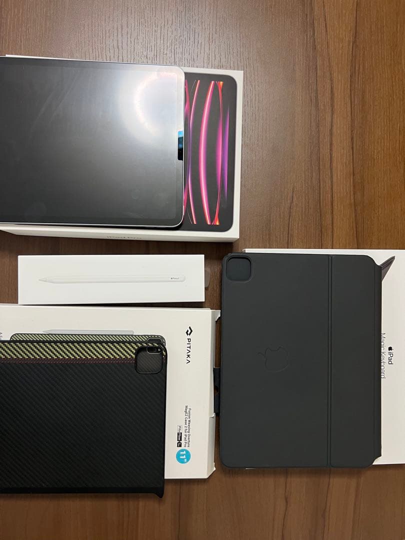 iPadPro第4世代11インチ128GB+アクセサリ