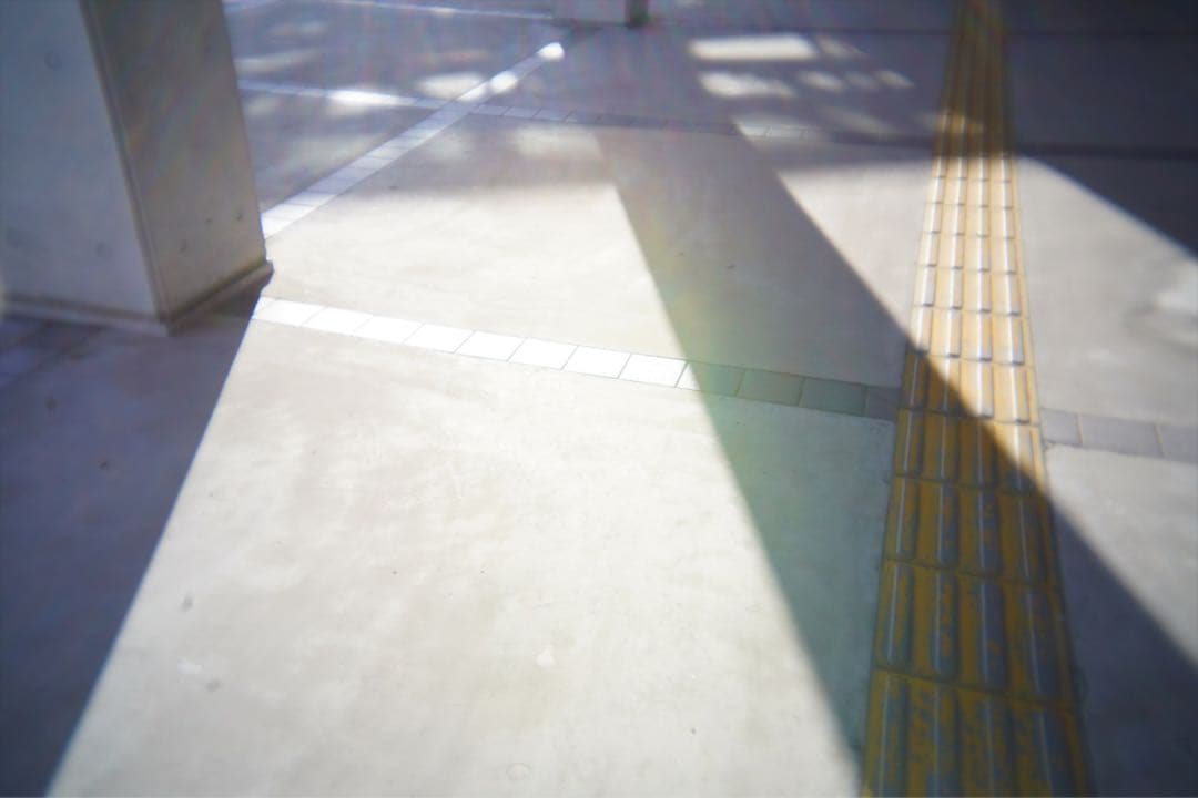 LIGHT LEAK POLARIZING 28mm F/11 レンズ