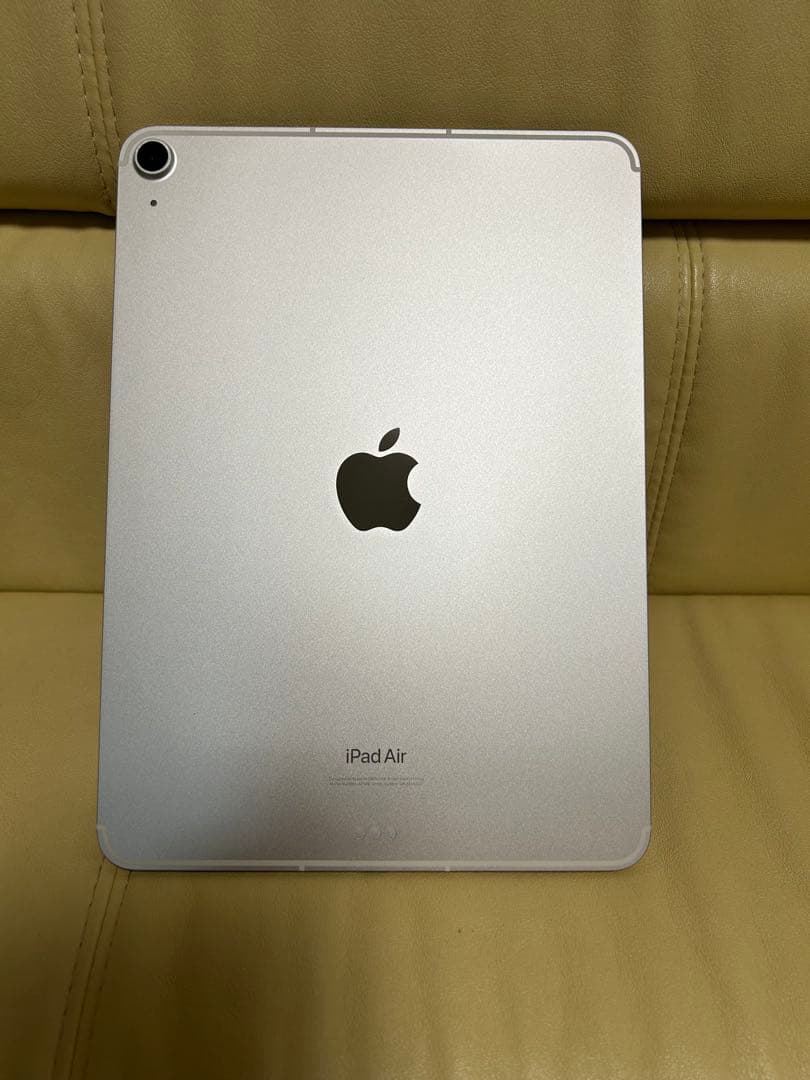 Apple iPad Air 第5世代 64GB WiFi+Cellular