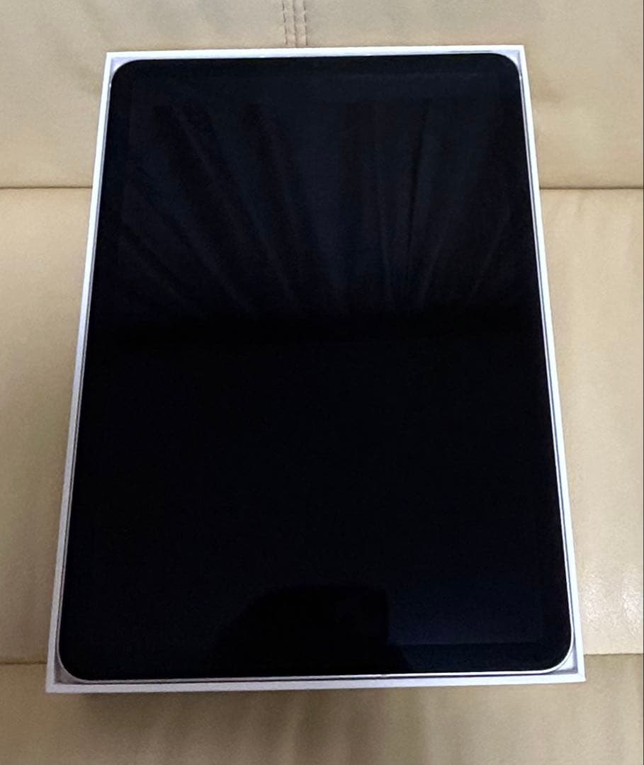 Apple iPad Air 第5世代 64GB WiFi+Cellular