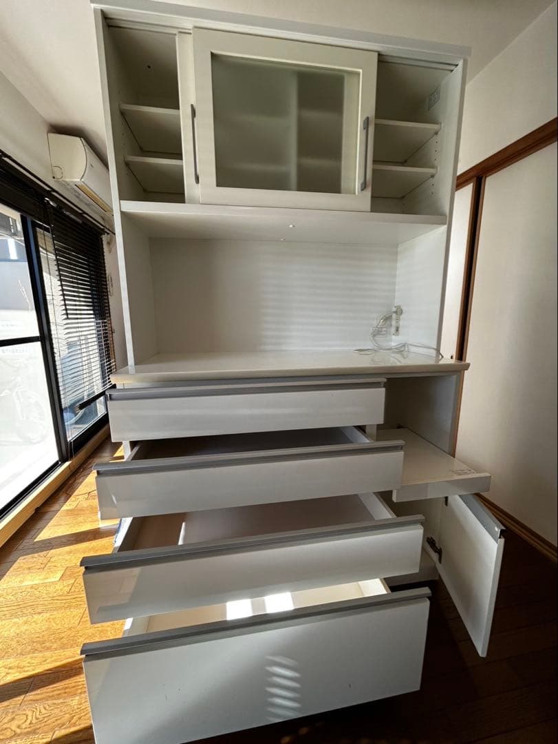 ホワイト 食器棚 ガラス扉 収納　直接取引き限定