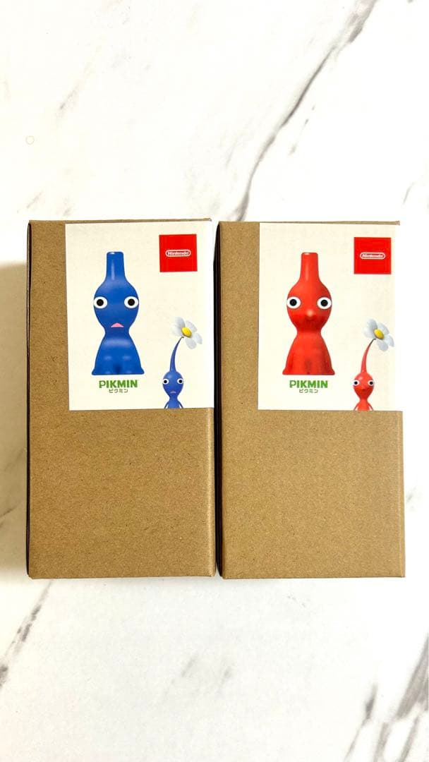 任天堂 ピクミン 一輪挿し　赤・青二点セット