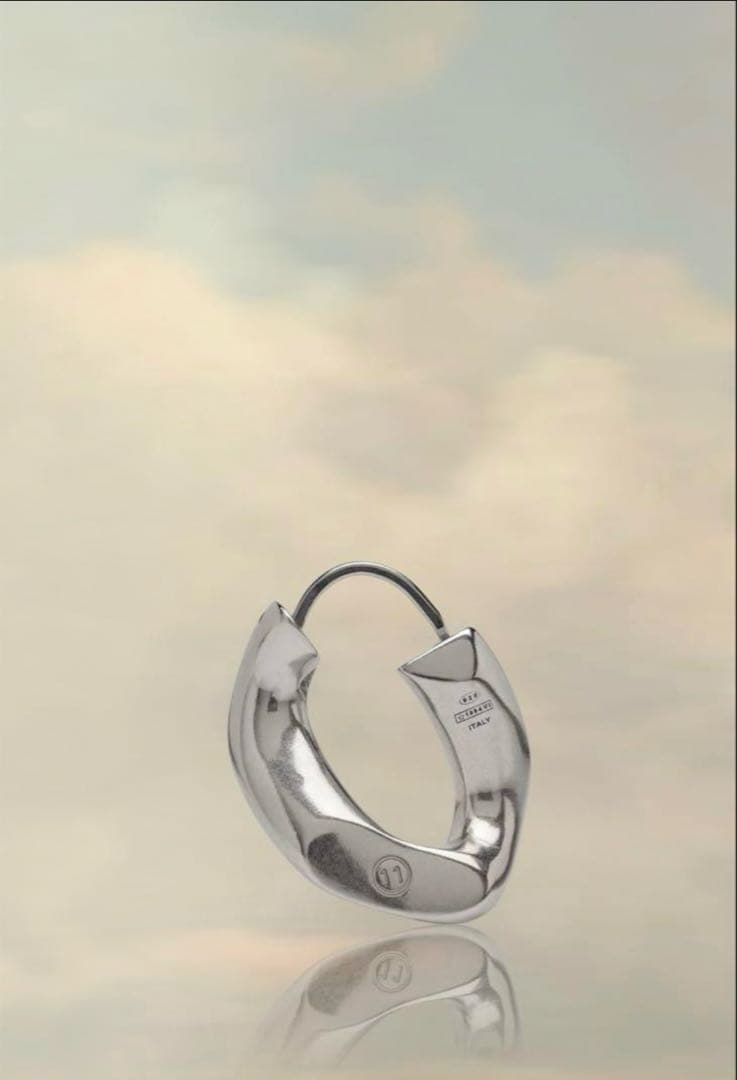 メゾンマルジェラ　ピアス　24aw