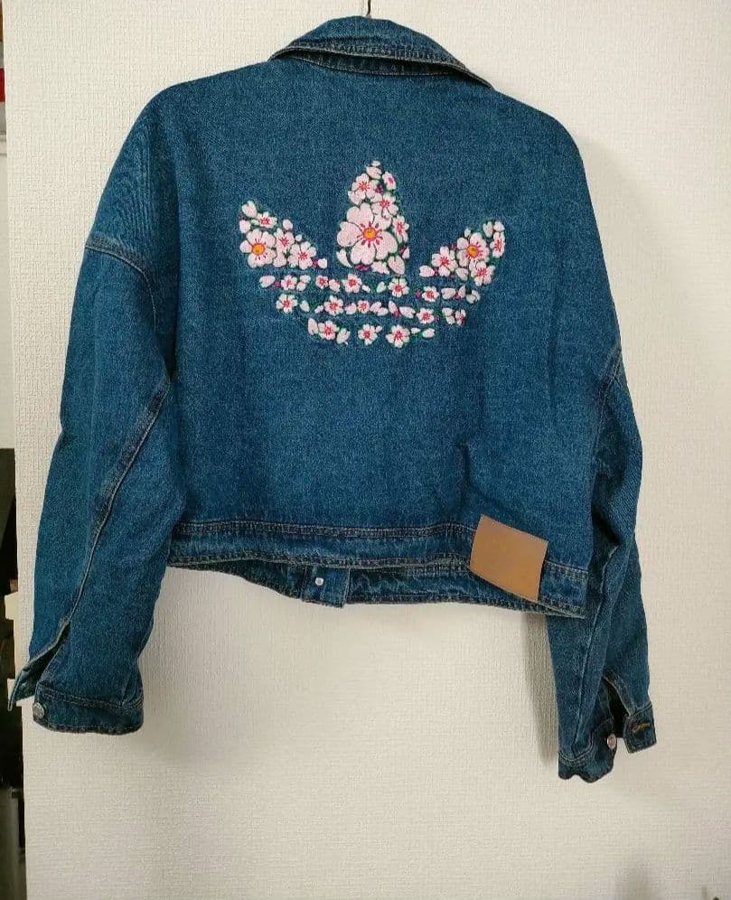 adidas 2XL桜刺繍 デニムジャケット美品