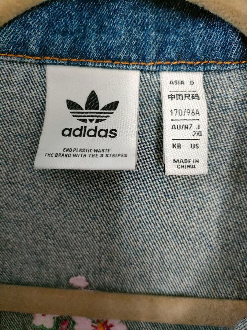 adidas 2XL桜刺繍 デニムジャケット美品