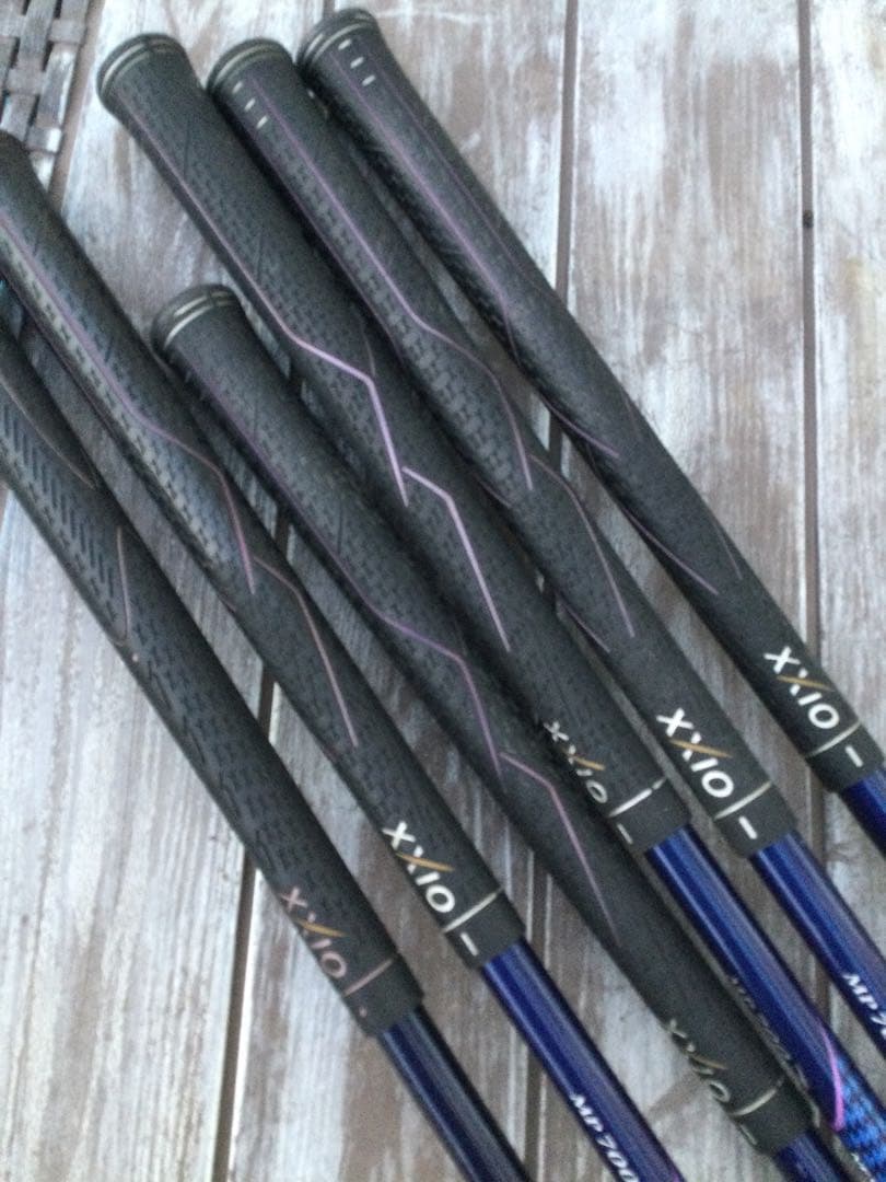 新春セール！XXIO 7レディース ゴルフクラブセット8本おまけクラブ付き