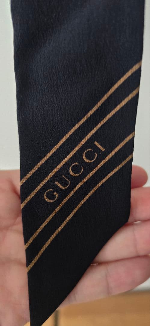 GUCCI 25aw シルクスカーフ チョーカー サバト期