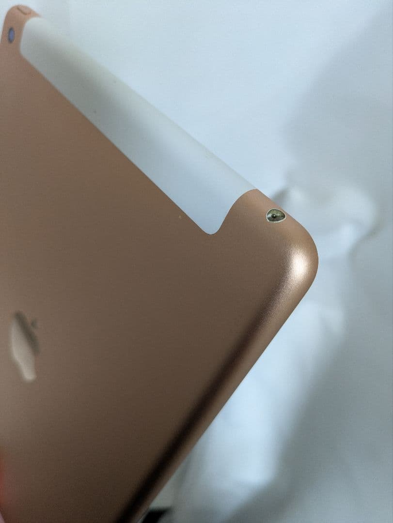 iPad 第6世代 32GB Wi-Fi+Cellular A1954動作確認済
