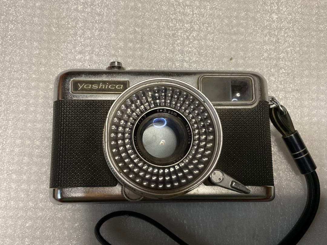 ヤシカ／hald17。PM40714129。【背面巻き剥がれあり　本体のみ】。