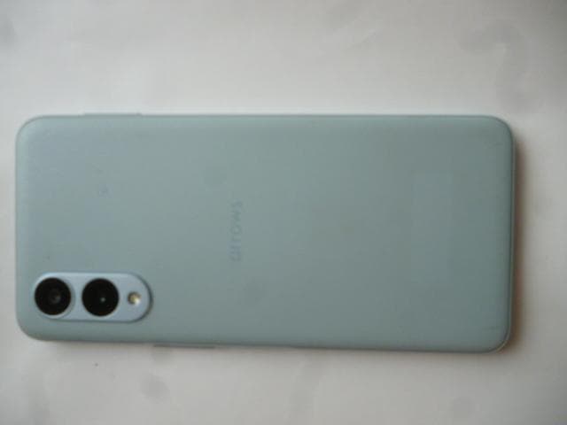 スマートフォン本体 arrows F-52E