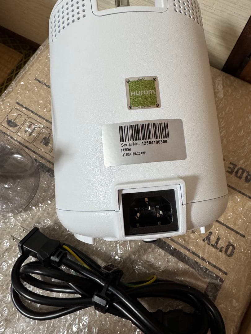 Hurom ジューサー ホワイト スロージューサー H310A ホワイト 美品