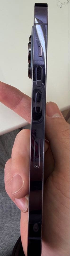 Helvy　iPhone14pro パープル　128G