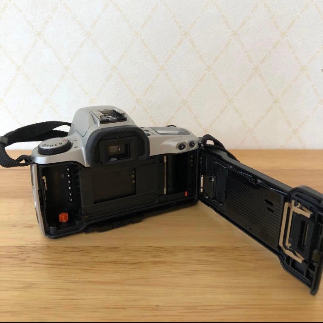 《中古》　Canon キャノン　EOS Kiss 一眼レフカメラ　レンズセット