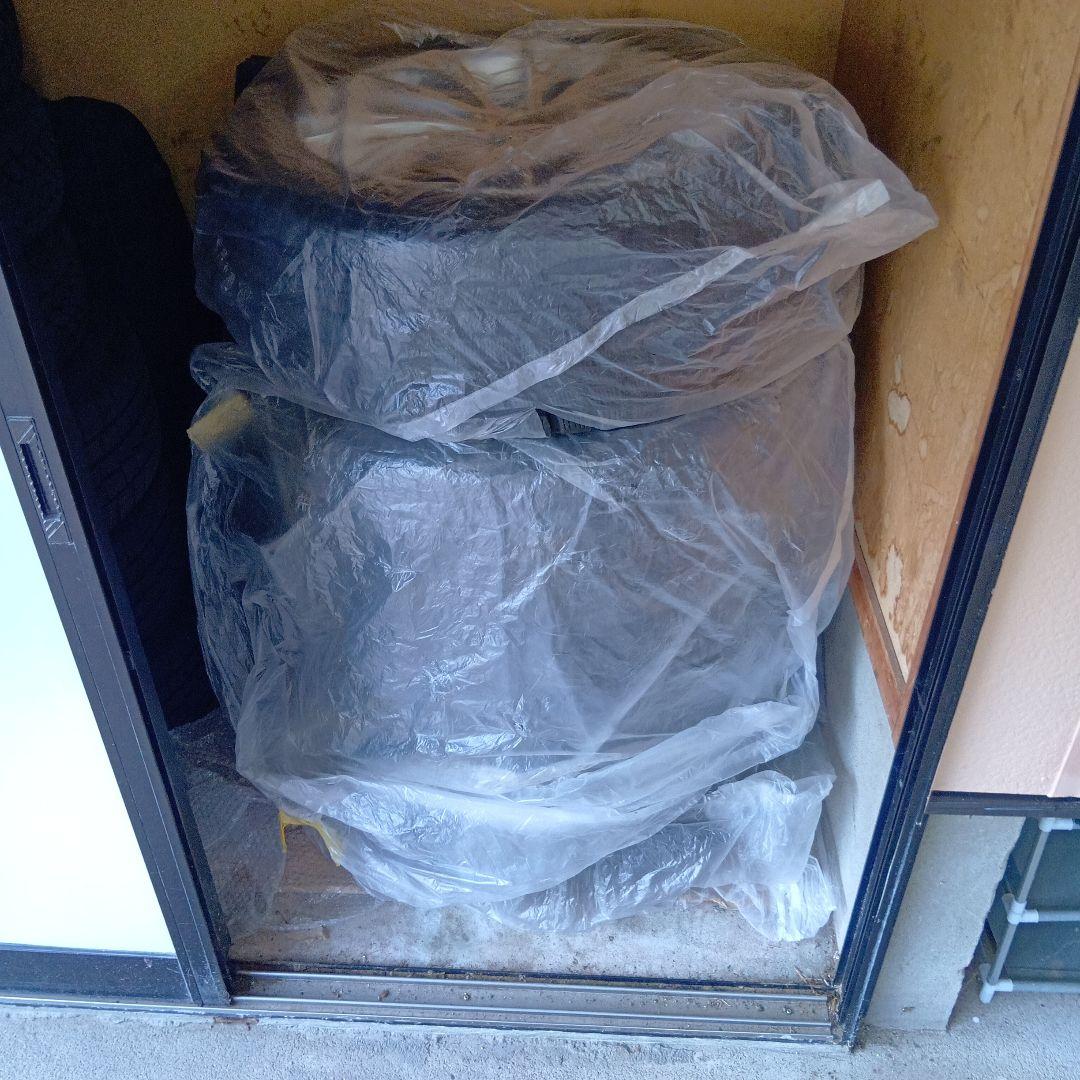 スタッドレスタイヤ　　ヨコハマ　GEOLANDAR