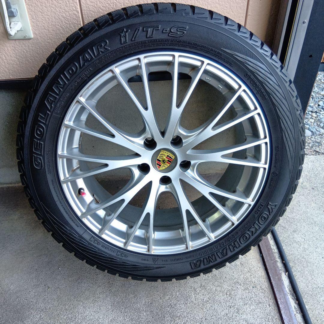 スタッドレスタイヤ　　ヨコハマ　GEOLANDAR