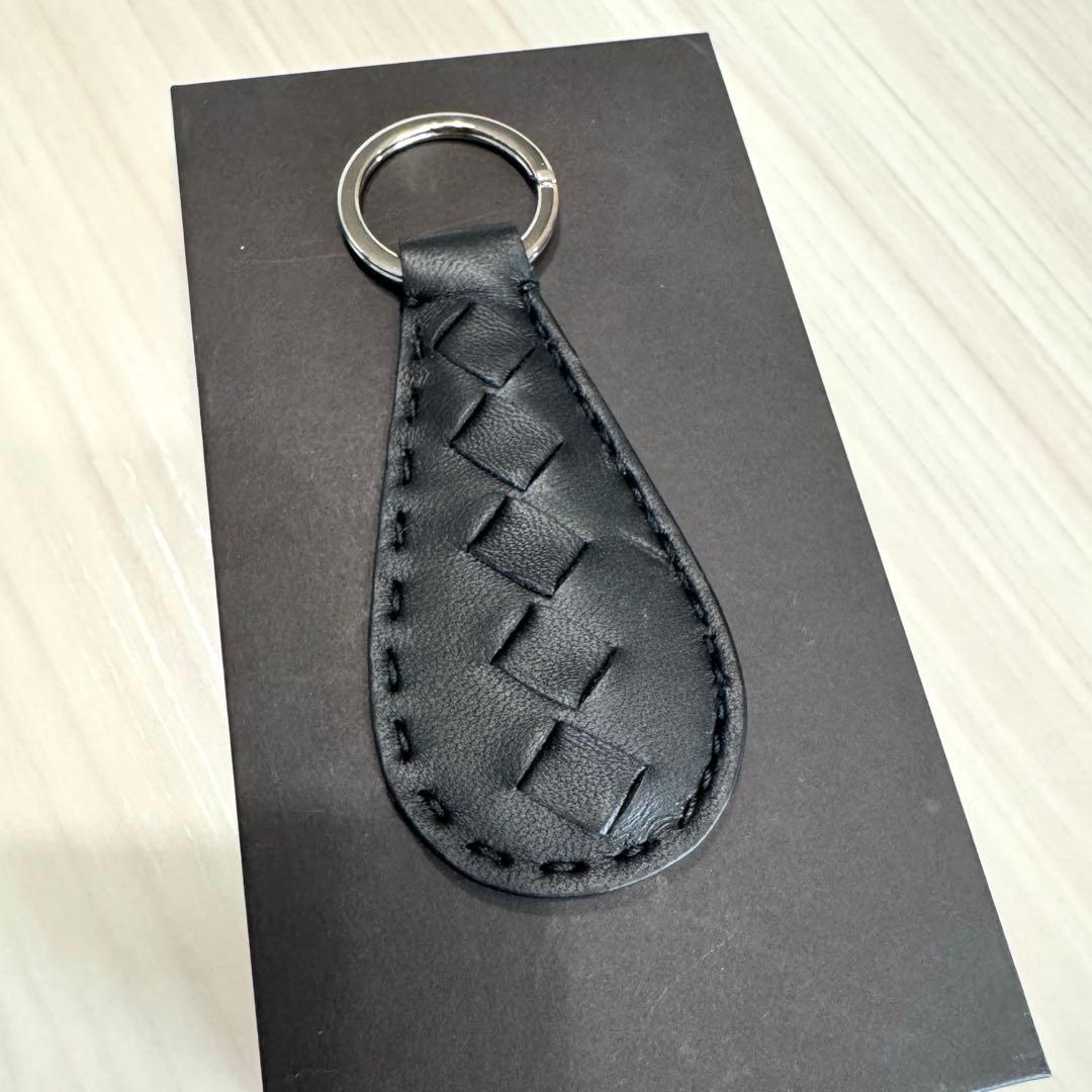 Bottega Veneta 新品　キーホルダー　ブラック
