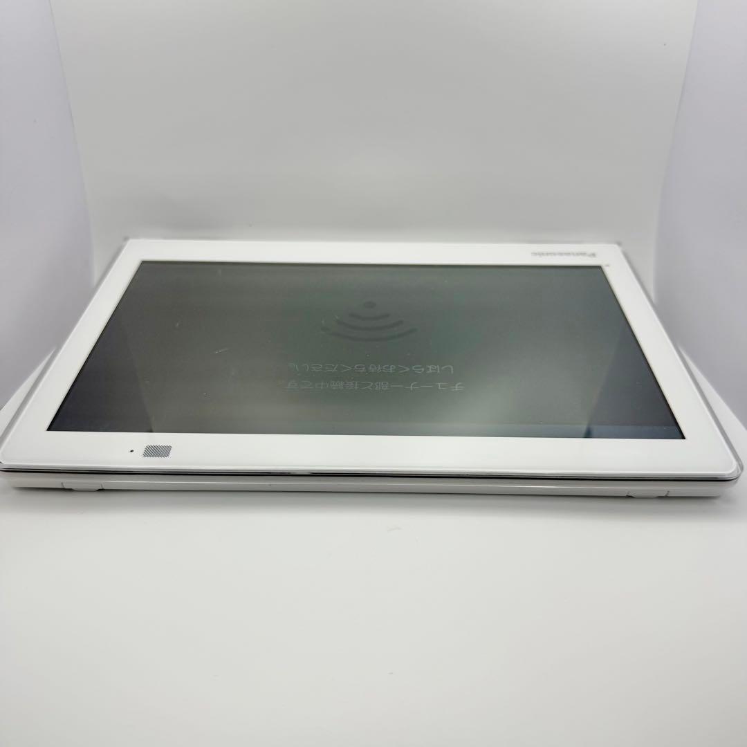 【美品 2025年製】Panasonic ポータブルテレビ UN-10E11-W