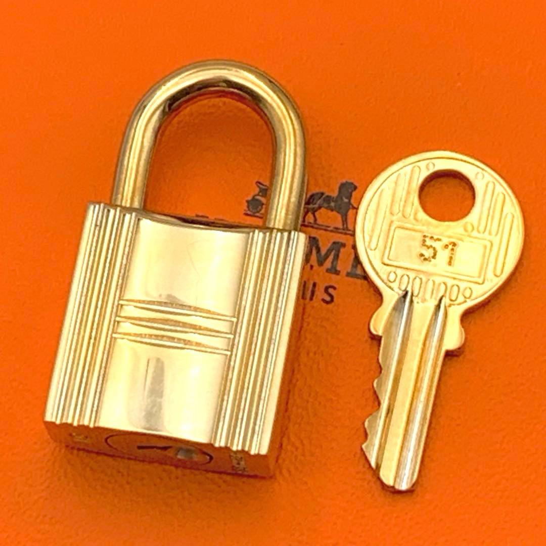 HERMES エルメス カデナ 51番 ゴールド 24Kメッキ 鍵付き 南京錠