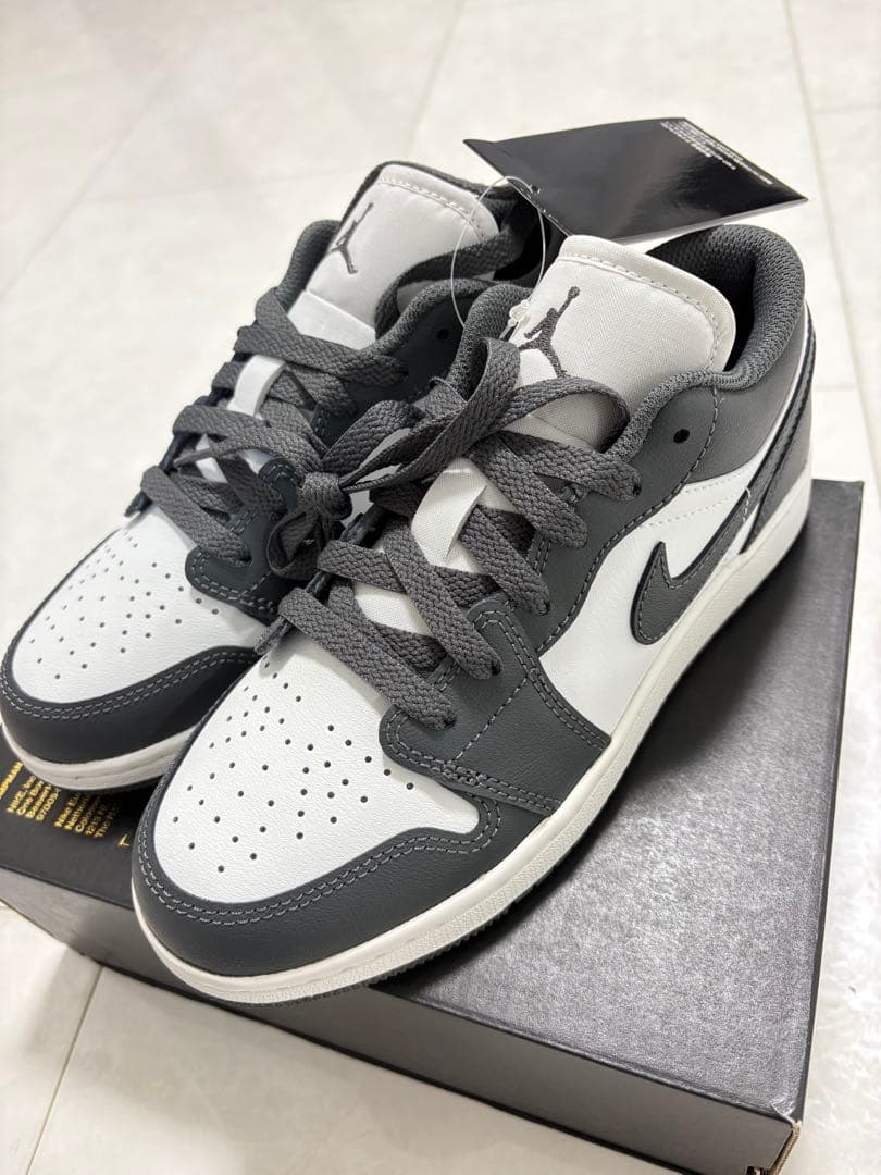 新品NIKE Air Jordan 1 Low GS 23cm