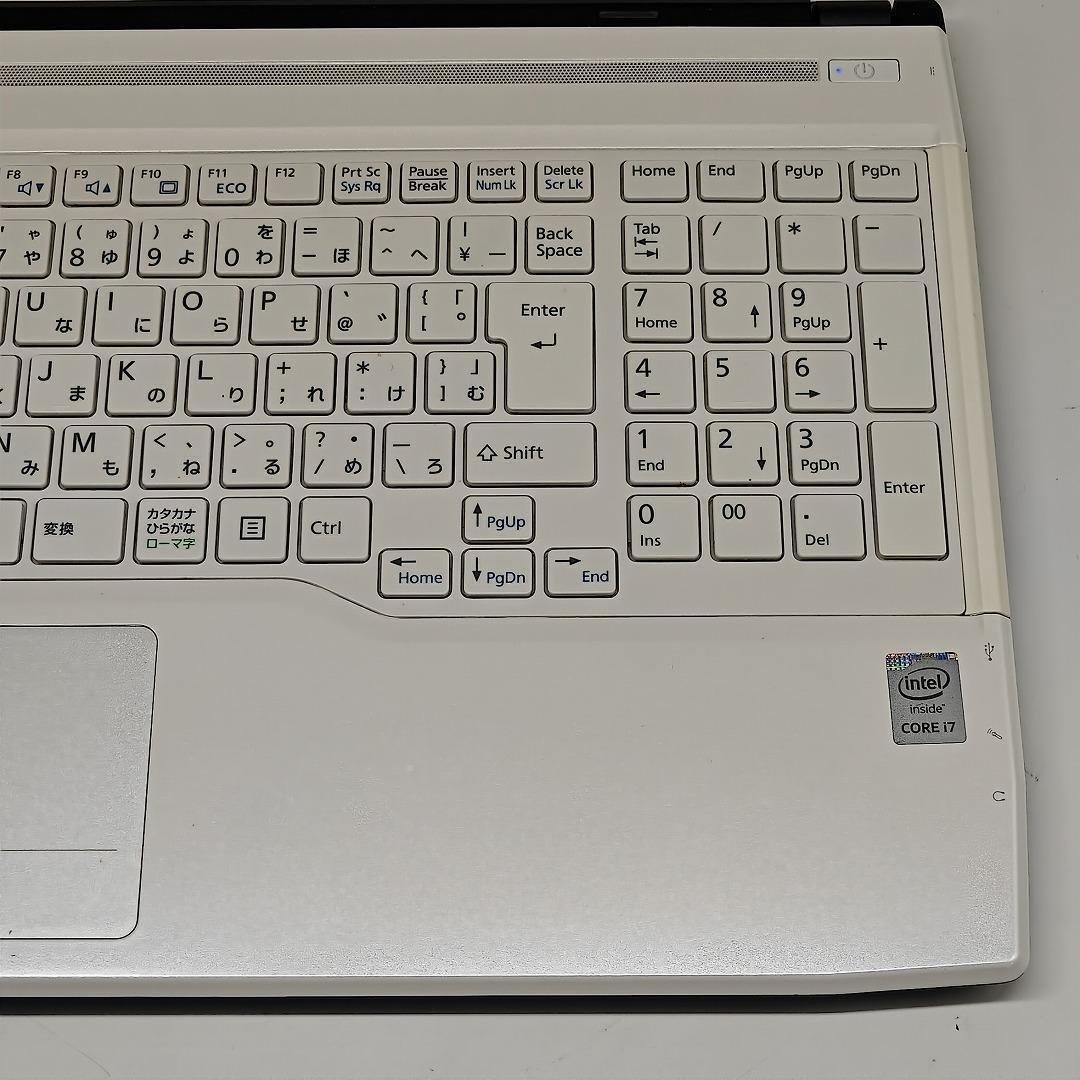 【富士通】AH53 高性能i7 SSD512GB 16GB ホワイト ノートPC