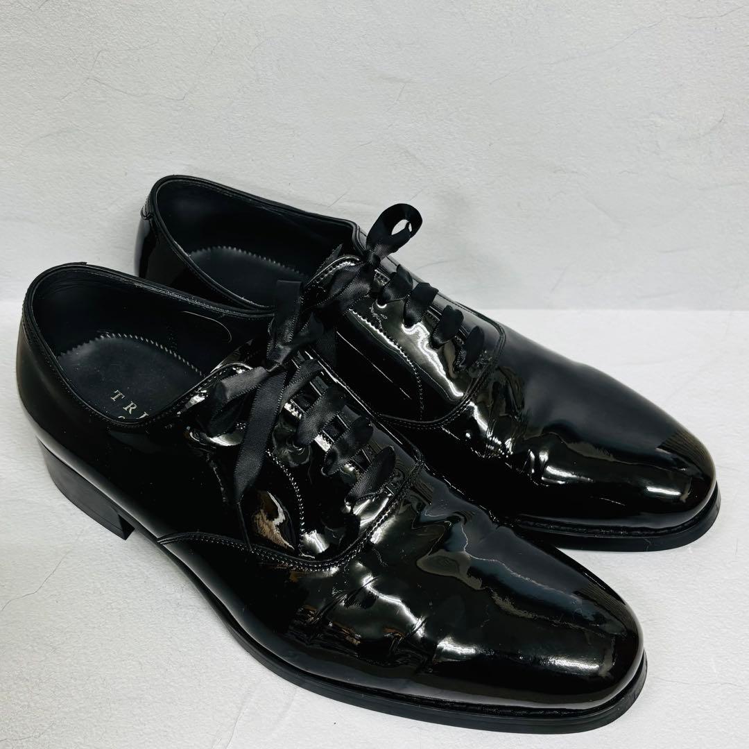 美品　THE TREAT DRESSING トリート エナメルシューズ サイズ8