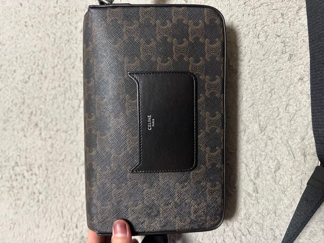 現行品！極美品！CELINEトリオンフ ショルダーバッグ メッセンジャーバッグ