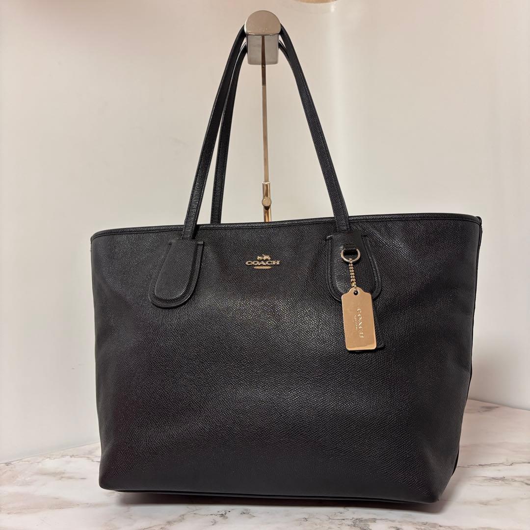 【美品】コーチトートバッグ ショルダーバック 通勤 通学 A4 PCビジネス