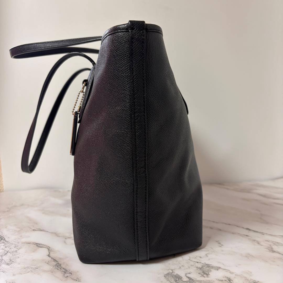 【美品】コーチトートバッグ ショルダーバック 通勤 通学 A4 PCビジネス