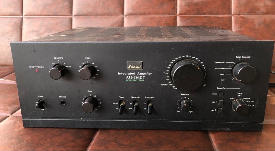 SANSUI AU-D607 プリメインアンプジャンク(J70)