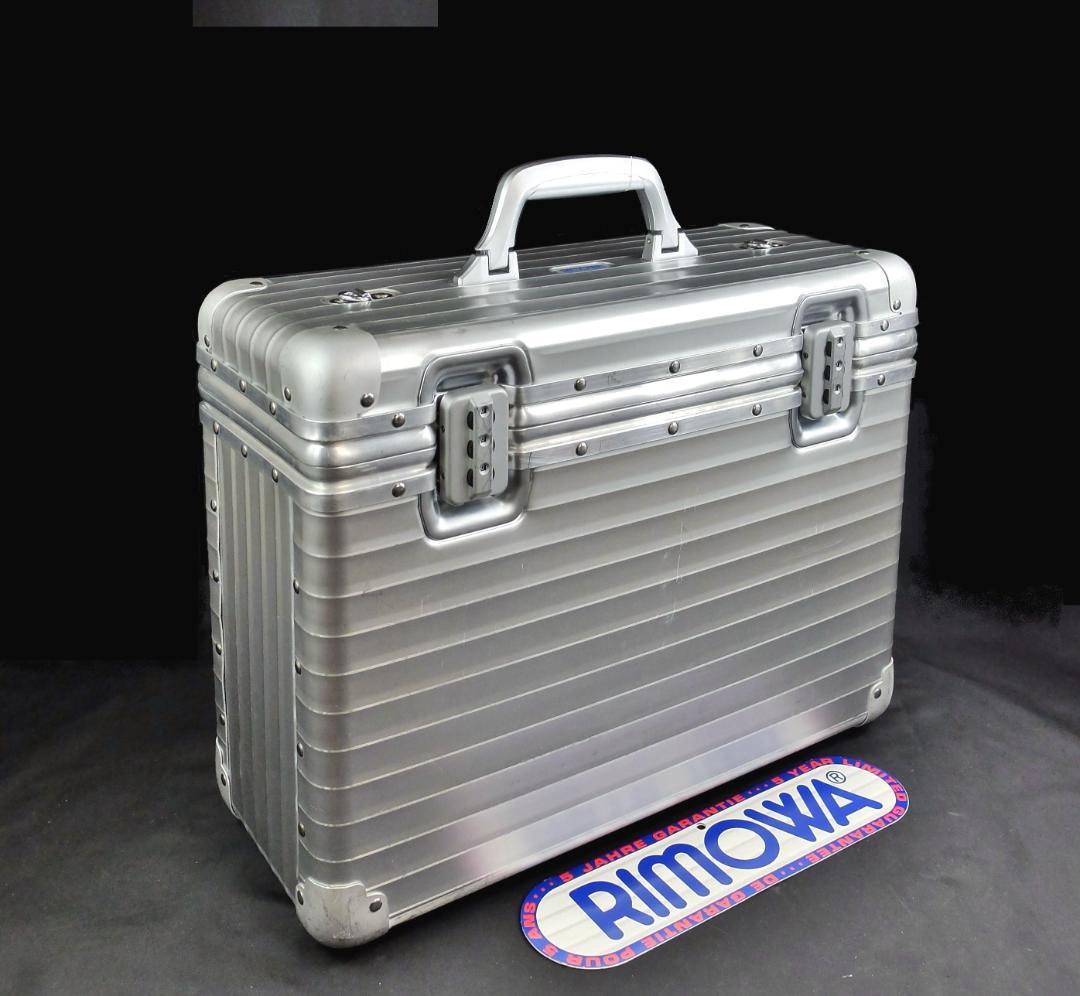 リモワ 950.50『TOPAS』パイロット・ケース 【ラージスリム】 33L