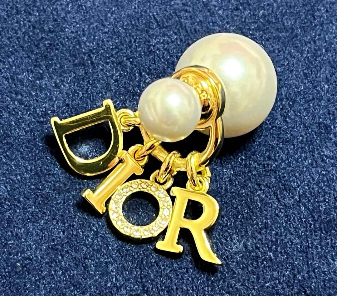Christian Dior ピアス　トライバル　パール　ストーン　ゴールド