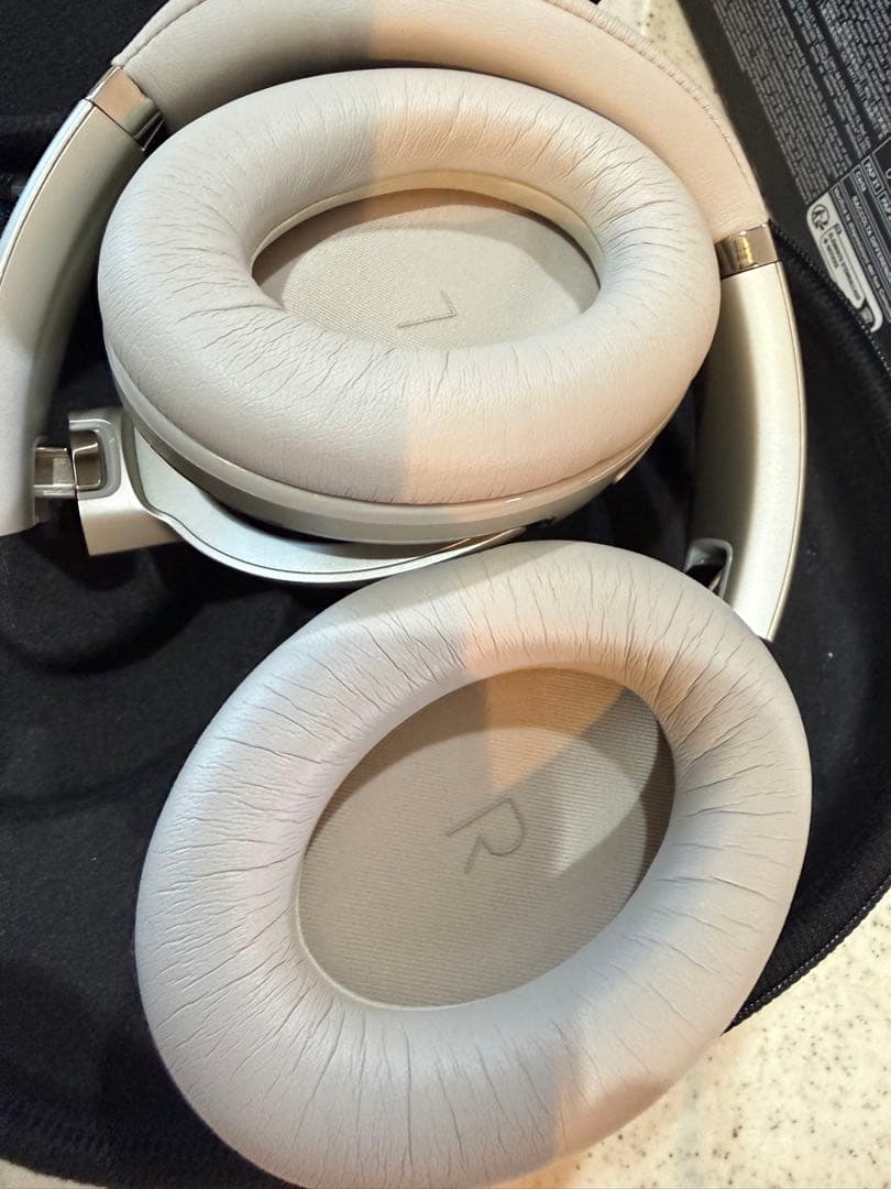 JBL TOUR ONE M2 ワイヤレスヘッドホン