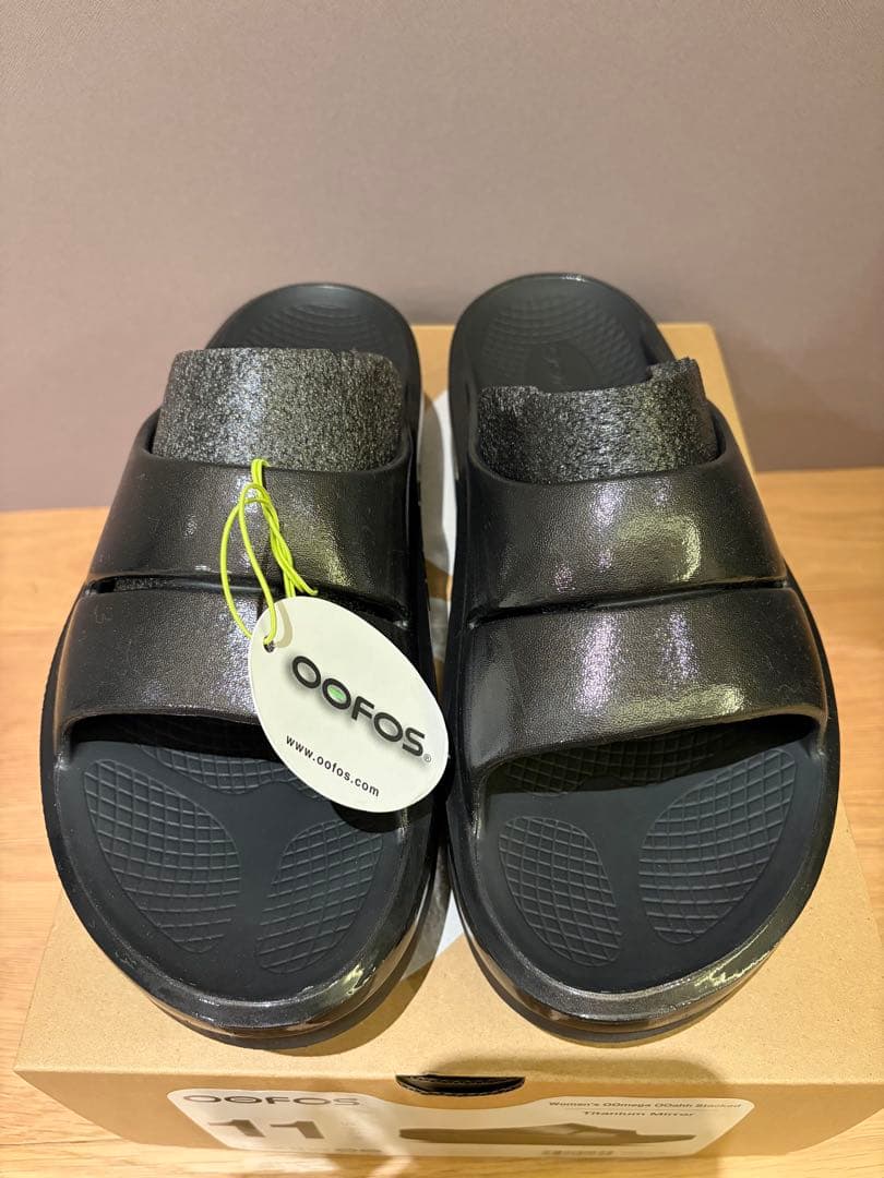 希少28cm美品・厚底リカバリーサンダルOOFOSウーフォスBLACK