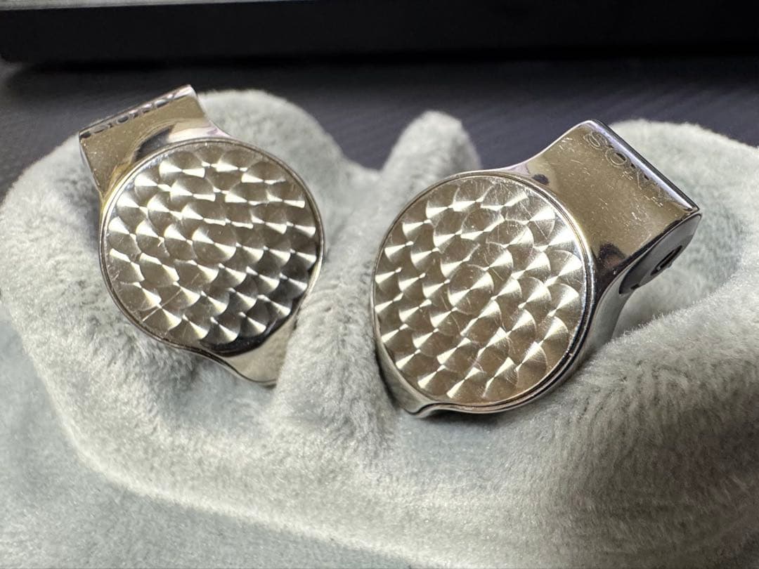 ソニー　ier-z1r イヤホン