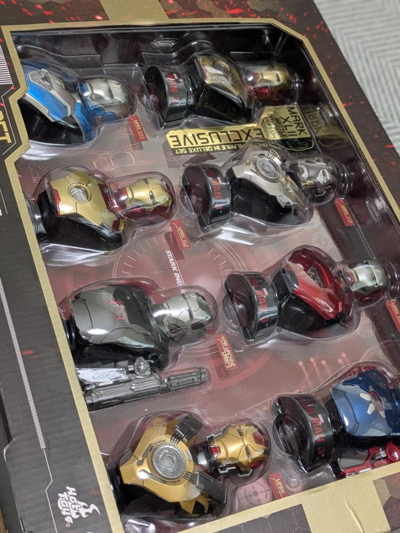 アイアンマン3 デラックスセット バスト8体セット ホットトイズ