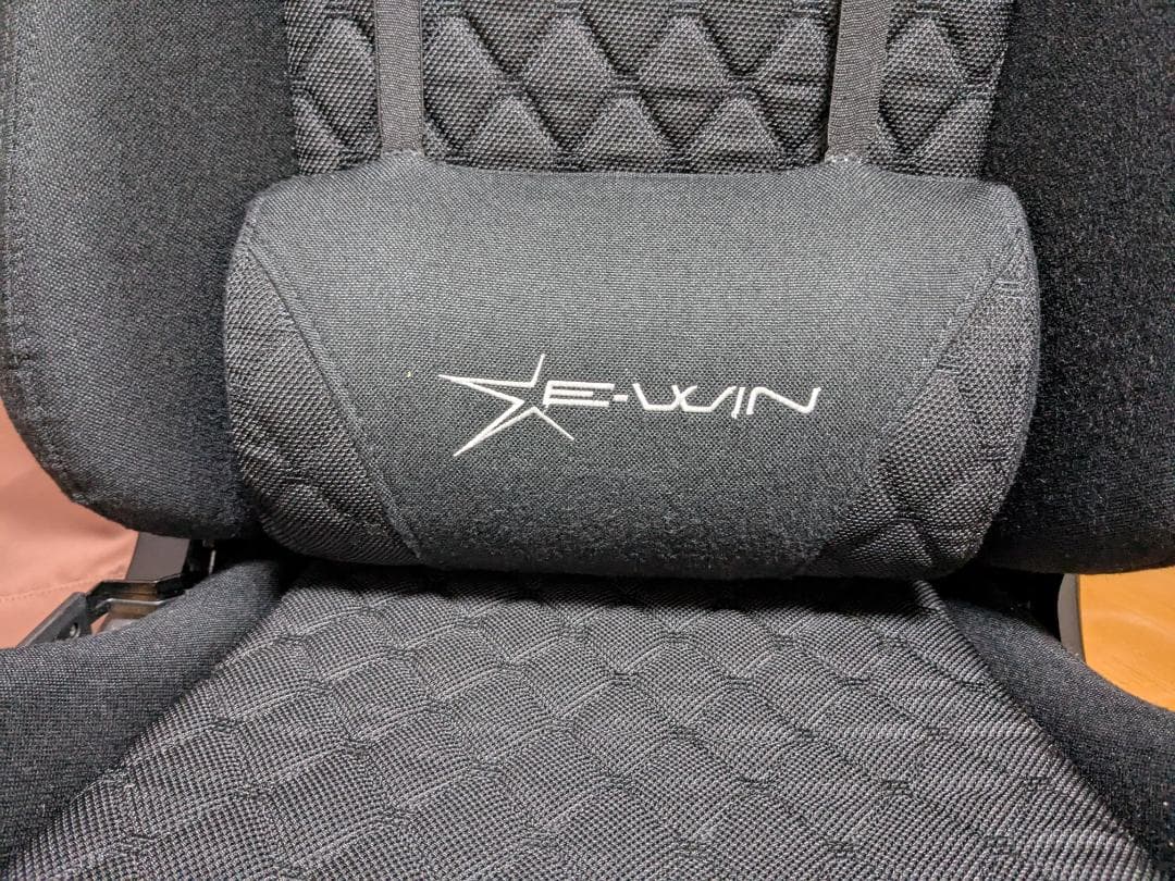 E-WIN ゲーミング座椅子 Z9-BK