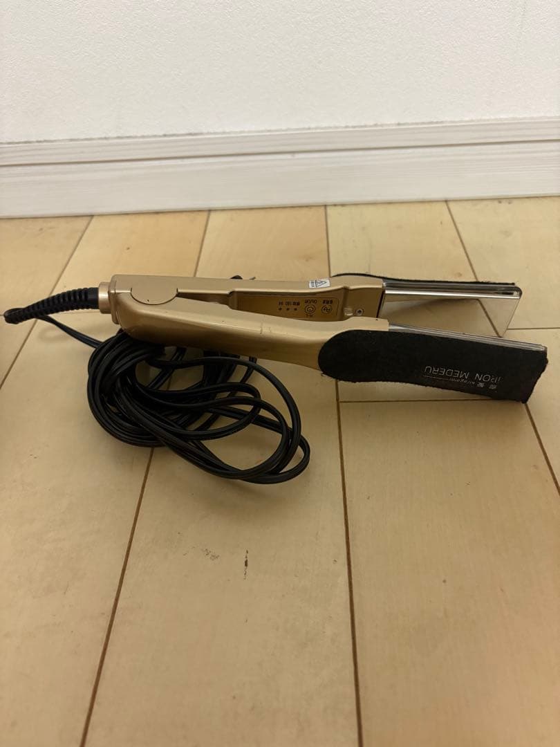 サニープレイス　プラチナメデル ストレートアイロン