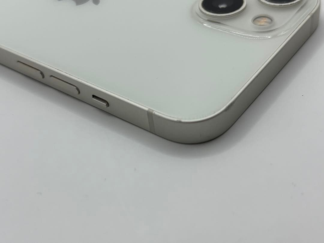 ◆Apple iPhone 13 256GB スターライト SIMフリー◆