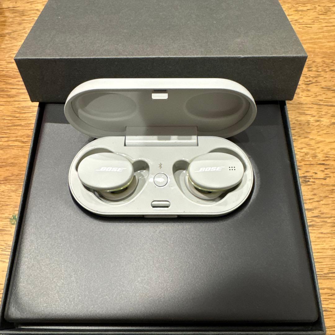 イヤホン BOSE Sport Earbuds