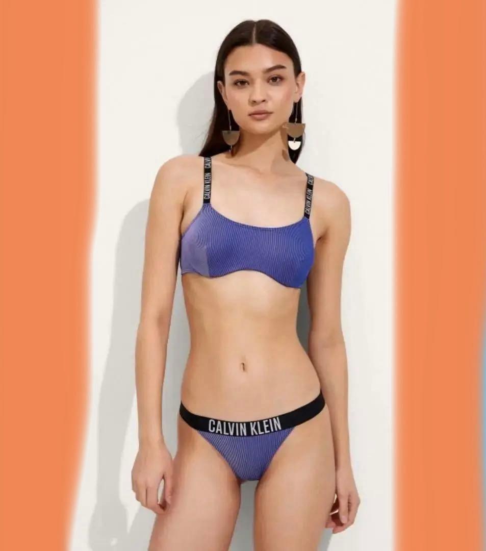 あ*い様 カルバンクライン　水着　 