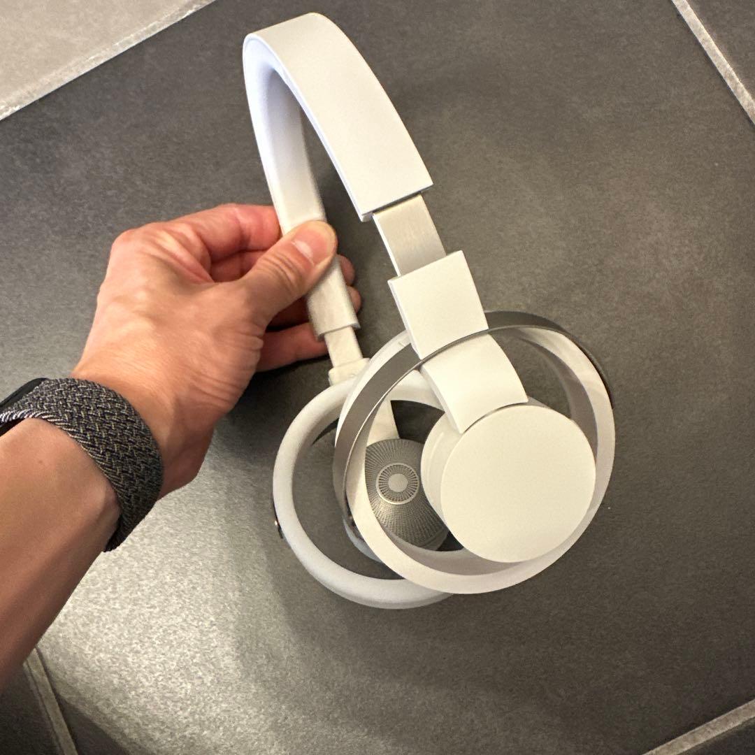 nwm ONE MBH001 wa　ヘッドホン