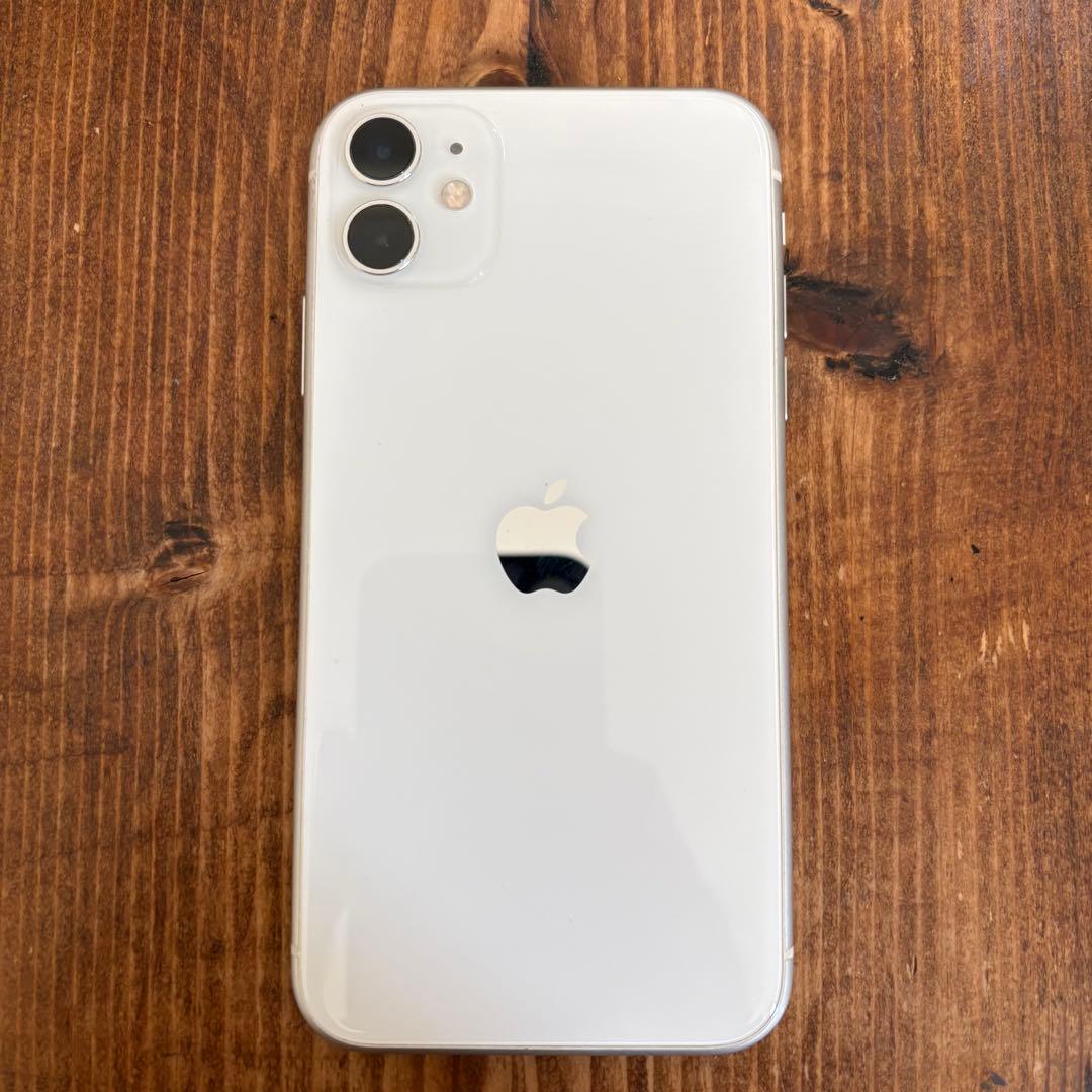 iPhone11 64GB ホワイト