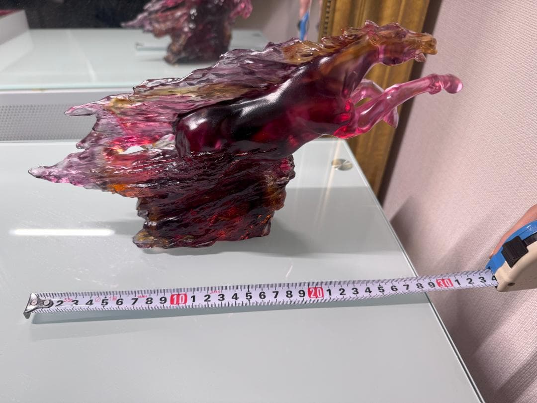 琉璃工房　LIULI　馬　赤　置き物　ガラス