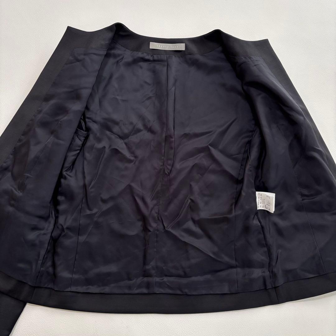 美品 セオリーリュクス エグゼクティブ ノーカラー スカートスーツセット S M