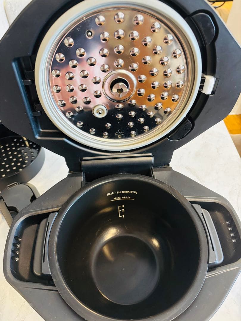 【美品】シャープ ヘルシオ ホットクック KN-HW16G